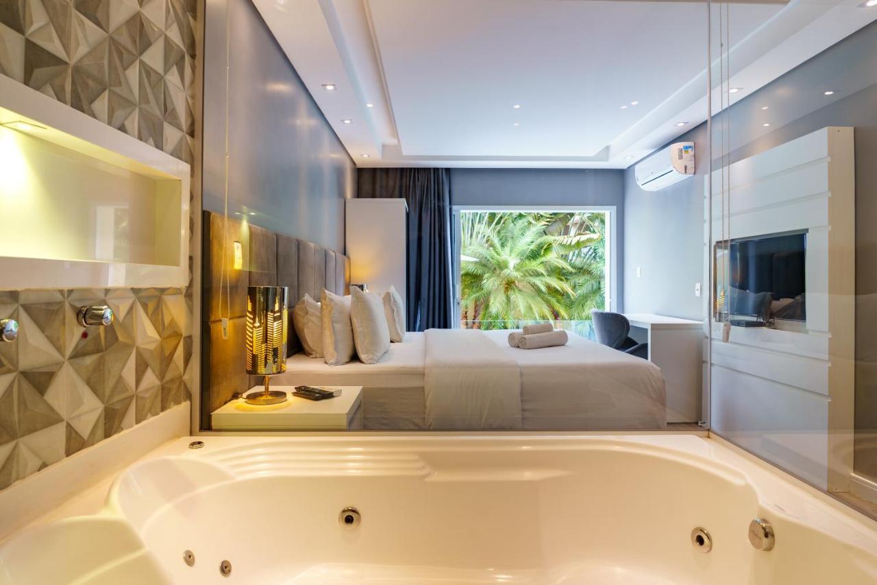 Suite Spa Bath